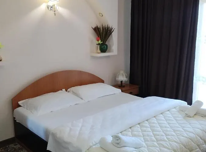 בית הארחה Creta *