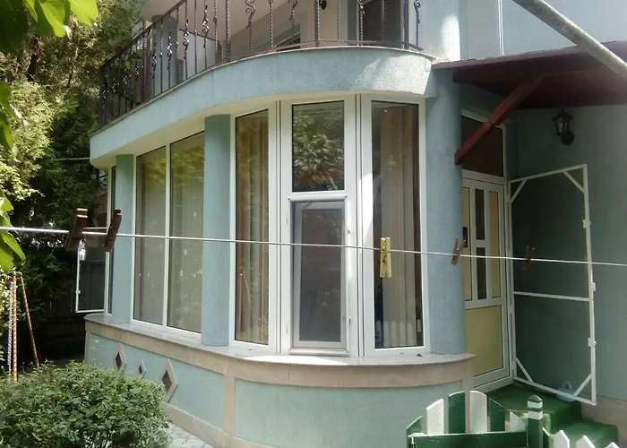 בית הארחה Creta *