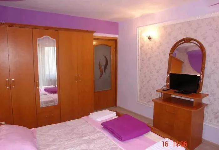 Creta בית הארחה